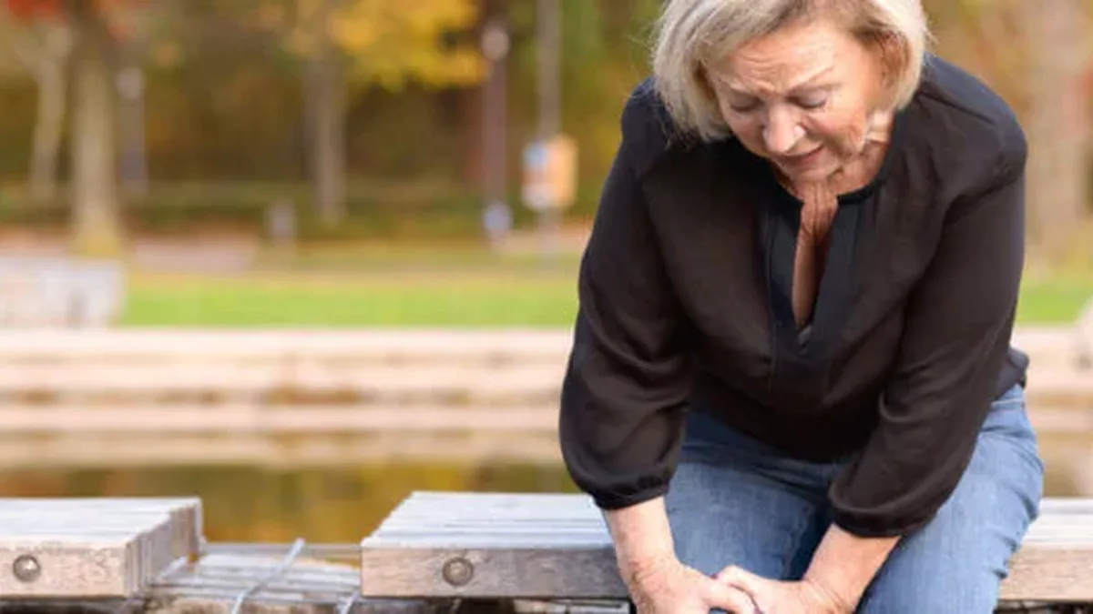 Consult with a Physical Therapist to Find Relief for Your Hip and Knee Pains