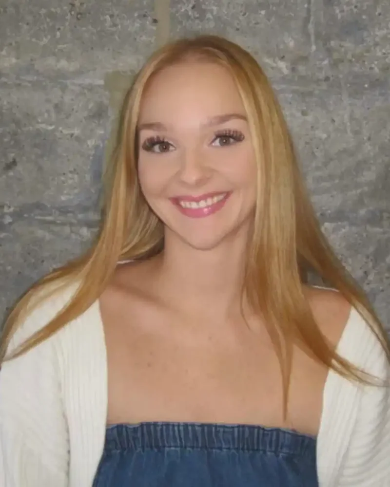 Amanda Ashbeck, Pilates instructor